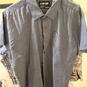 7/10 condition zoo York short sleeve
